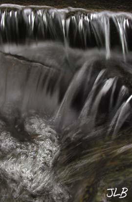 mini_waterfalls_bubbles.jpg